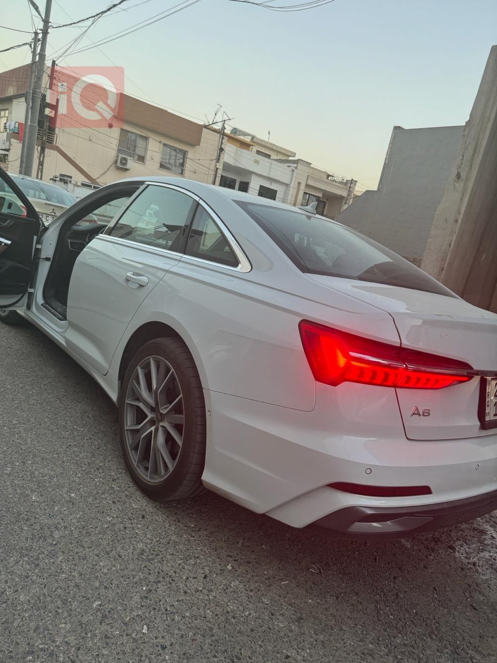 اودي A6